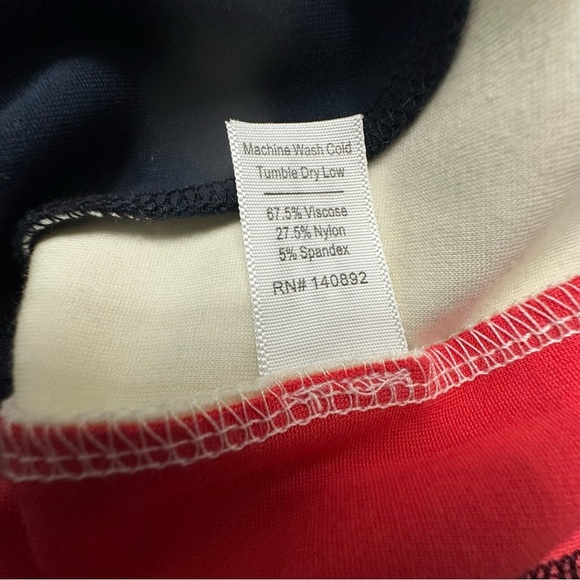 Marine Layer Archive Jordan Ponte Pant
SZ 6 Navy Red White Colorblock EUC - Picture 7 of 9